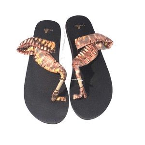 Sanuk Sandals